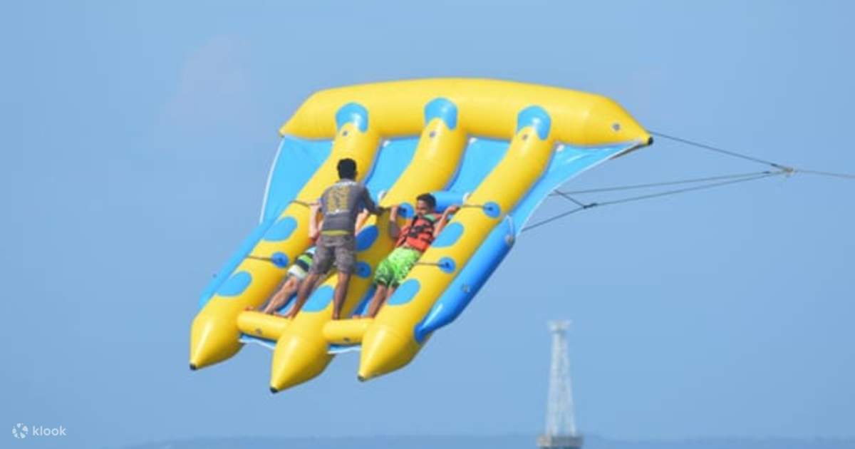 Watersport di Objek Wisata Pantai Tanjung Benoa Bali