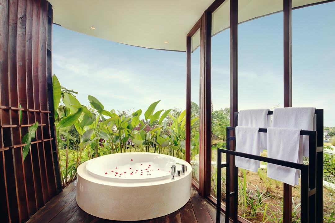 one-bedroom-panorama-bathroom