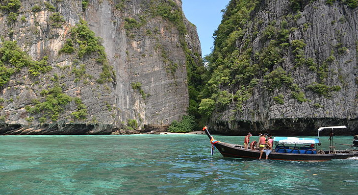 Phi-Phi-Island