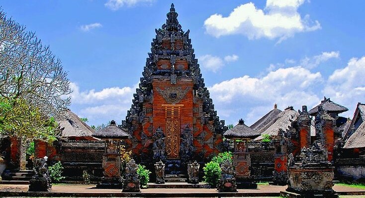 Puseh Batuan Temple-1