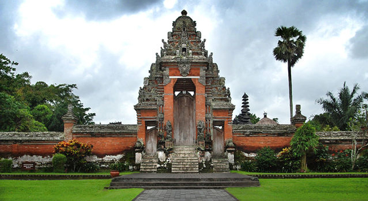 TAMAN-AYUN-TEMPLE