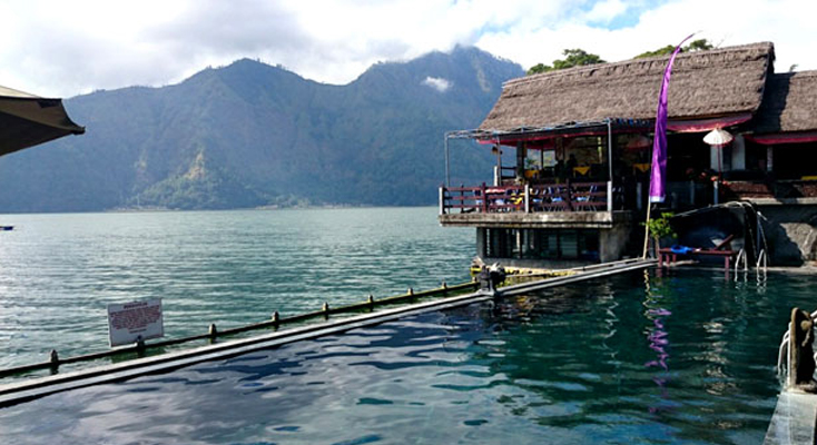 TOYA-BUNGKAH-HOT-SPRING