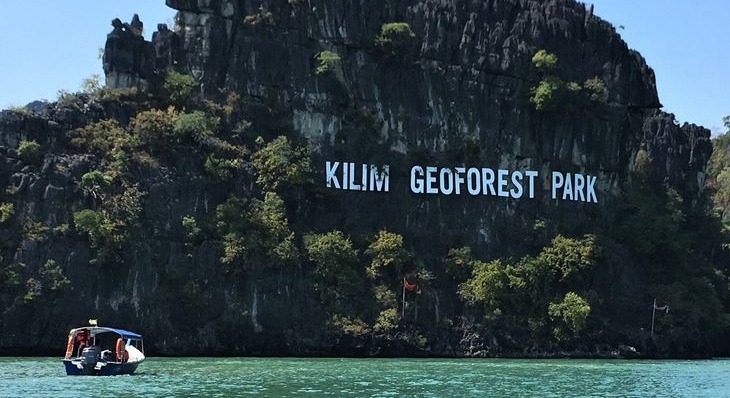 Tanjung-Rhu-Mangrove