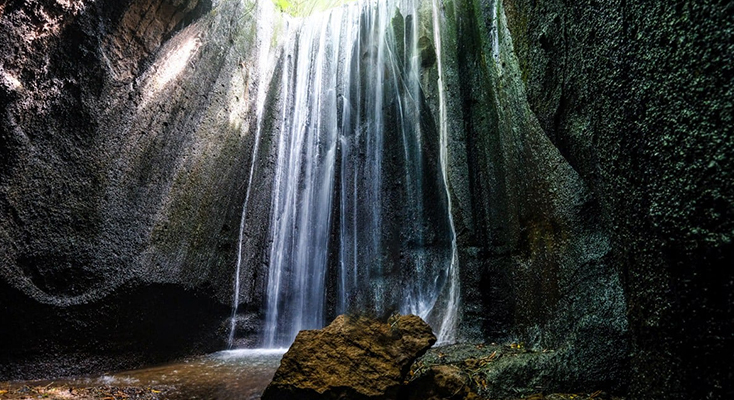 tukad cepung waterfall